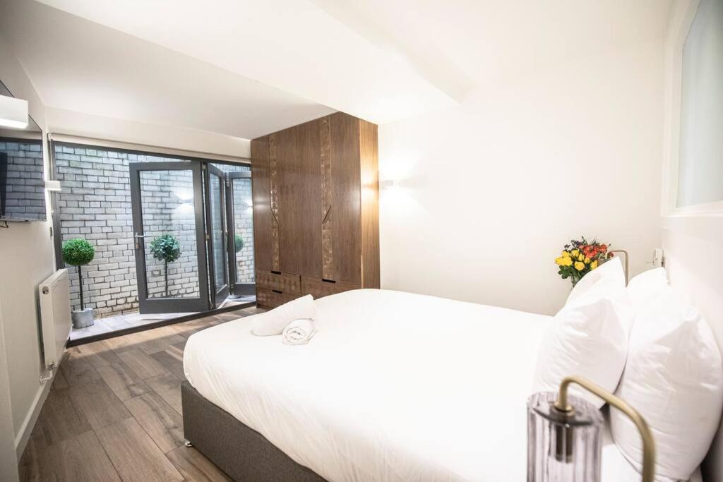 City Superhost: Luxury Deansgate Townhouse Манчестер Екстер'єр фото